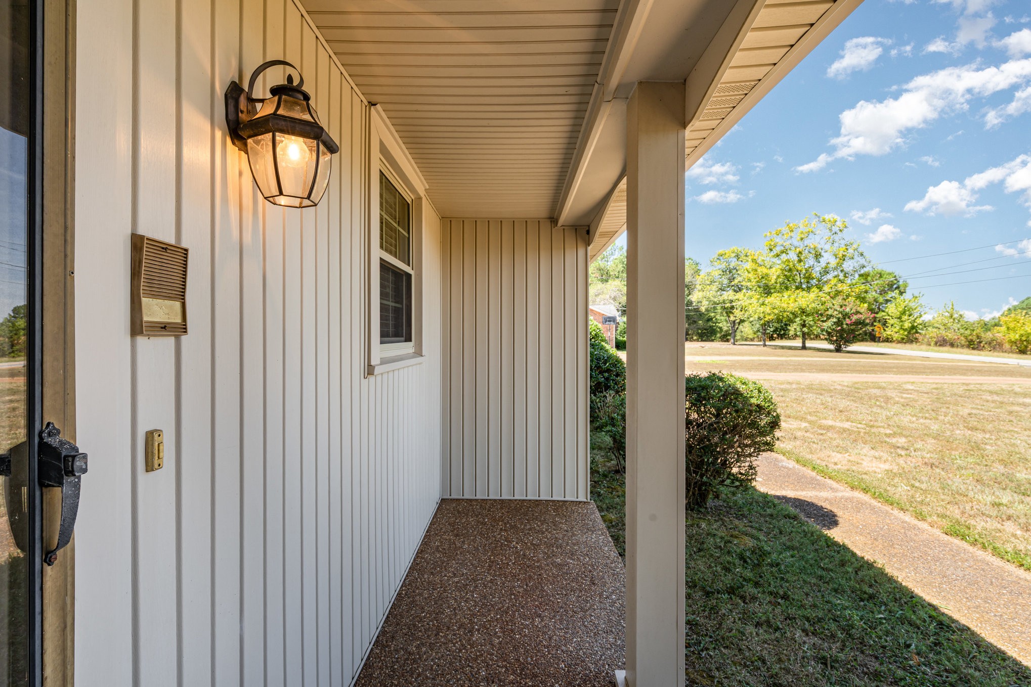 6124 Eatons Creek Rd