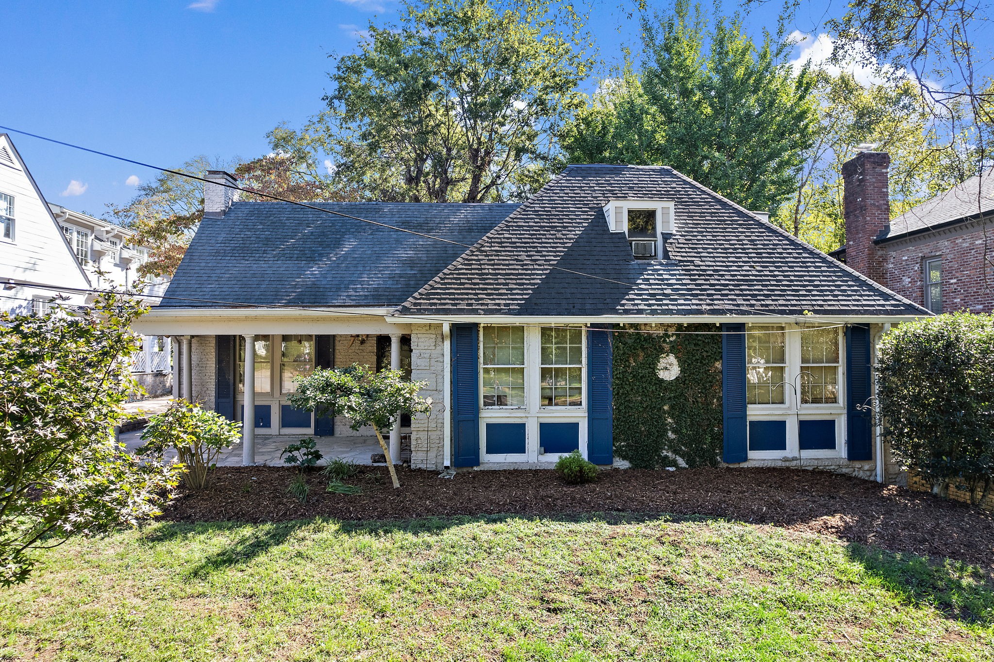 230 Craighead Ave