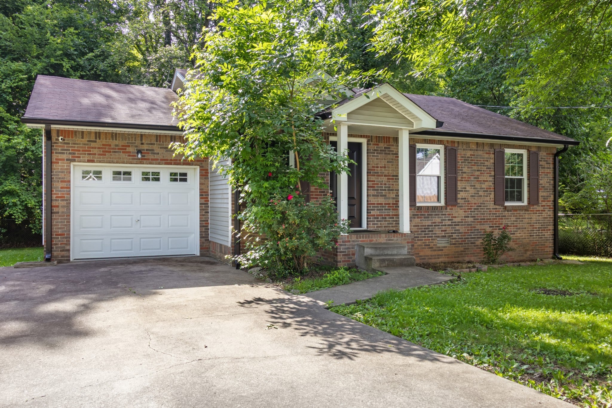423 Donna Dr