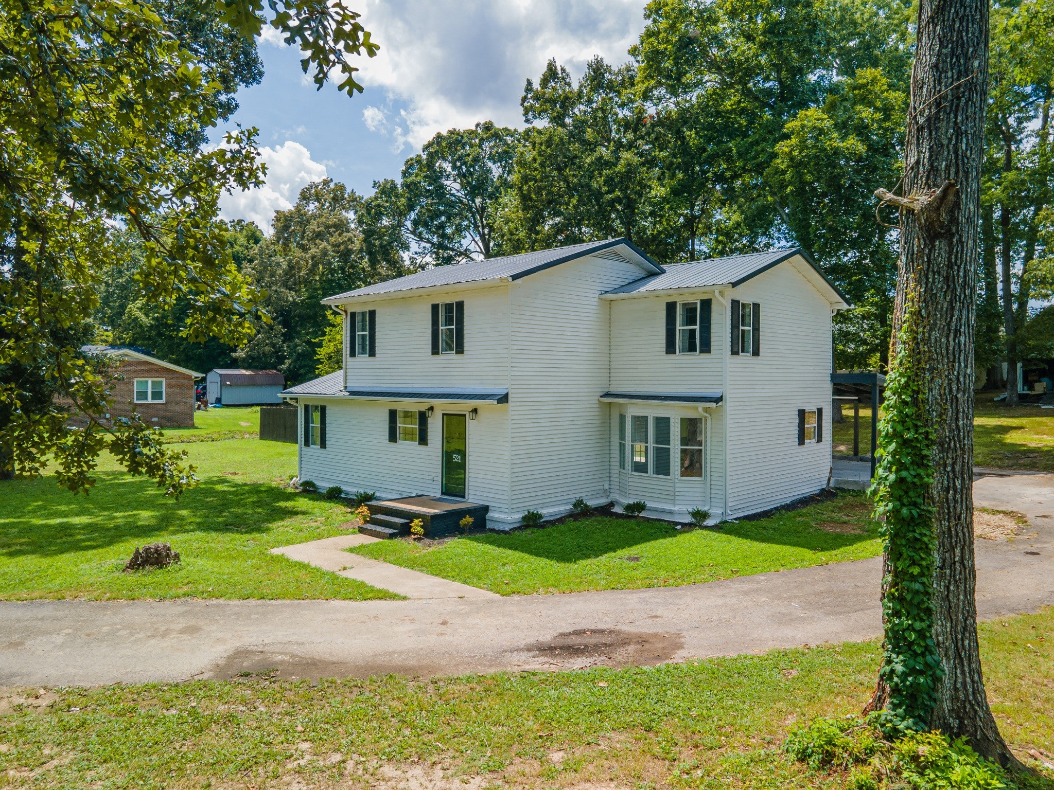 521 Parkway Rd