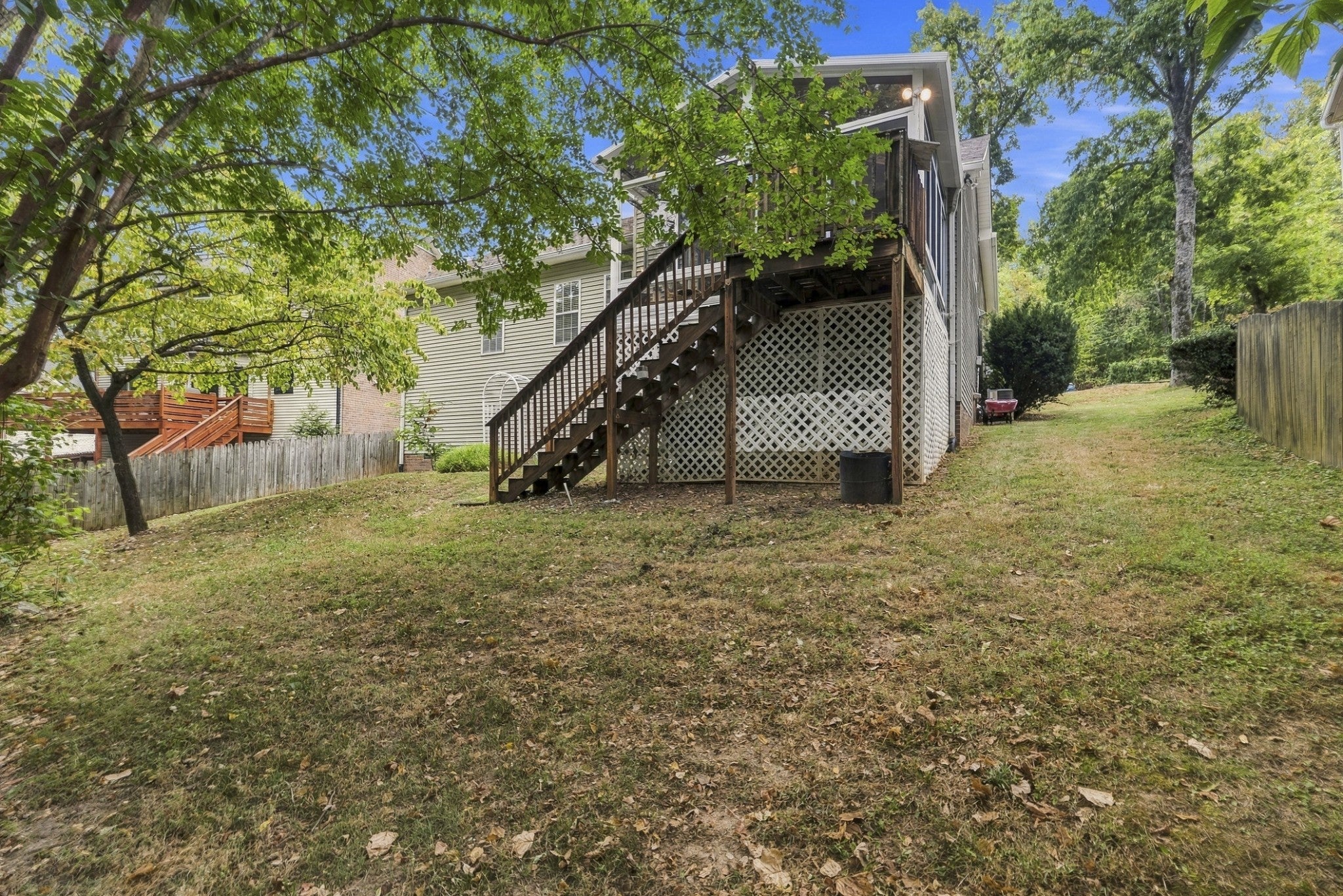 5849 Woodlands Ave