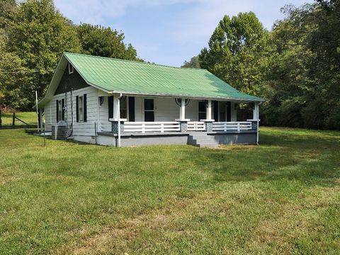 644 Webster Branch Ln Whitleyville TN 38588