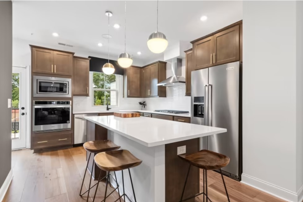 526 Cityscape Dr