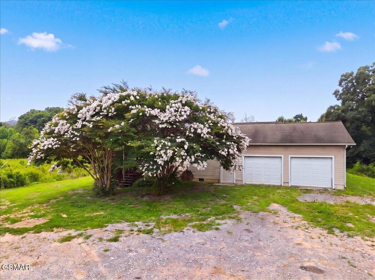1055 Swannsylvania Road