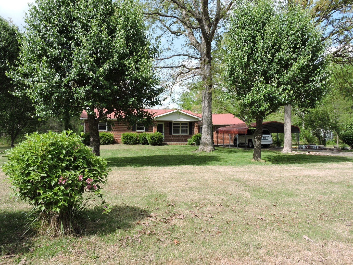 670 Sunset Cir