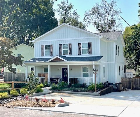 2711 Sharondale Ct Nashville TN 37215