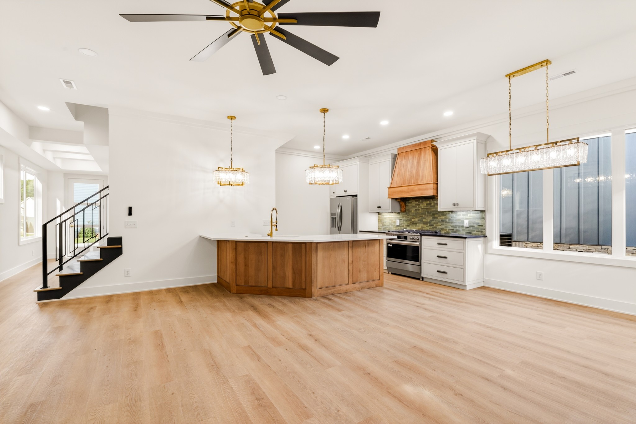 142 Barefoot Way