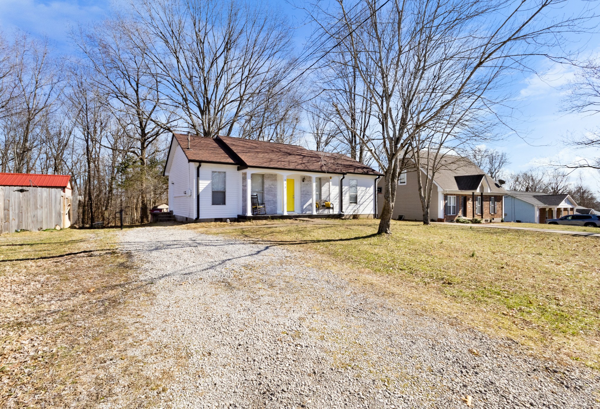 Clarksville, Tennessee 37042, United States, 3 Bedrooms Bedrooms, ,2 BathroomsBathrooms,Residential,Pending,6101