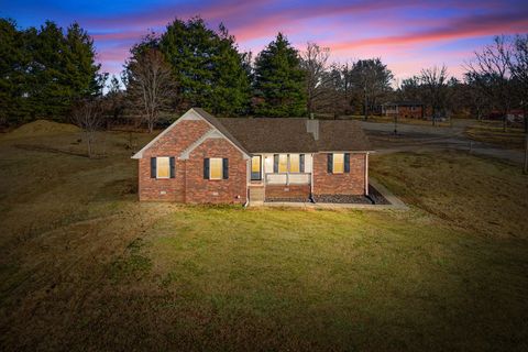 719 Darrow Dr Pleasant View TN 37146