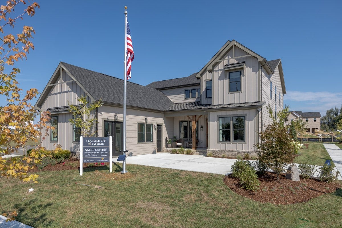 5-bed home sold in Franklin, TN 37064, 5004 Garrett Farms Pl 5004 Garrett Farms Pl, Franklin TN 37064 5-bed home, photo 1 of 60
