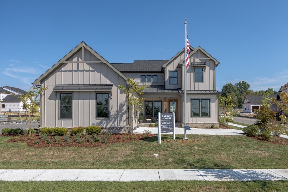 5-bed home sold in Franklin, TN 37064, 5004 Garrett Farms Pl 5004 Garrett Farms Pl, Franklin TN 37064 5-bed home, photo 2 of 60