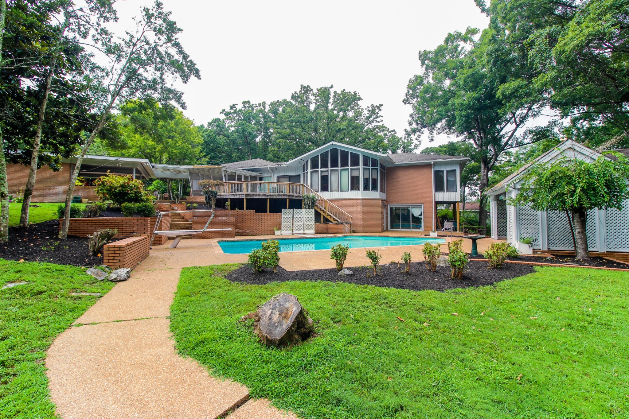 205 Hillwood Drive