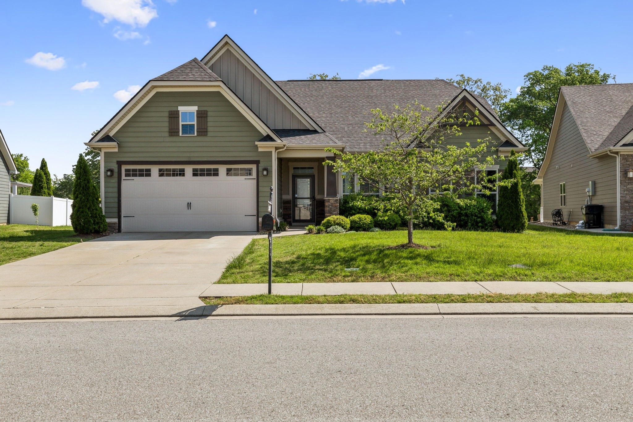 2808 Goose Creek Ln