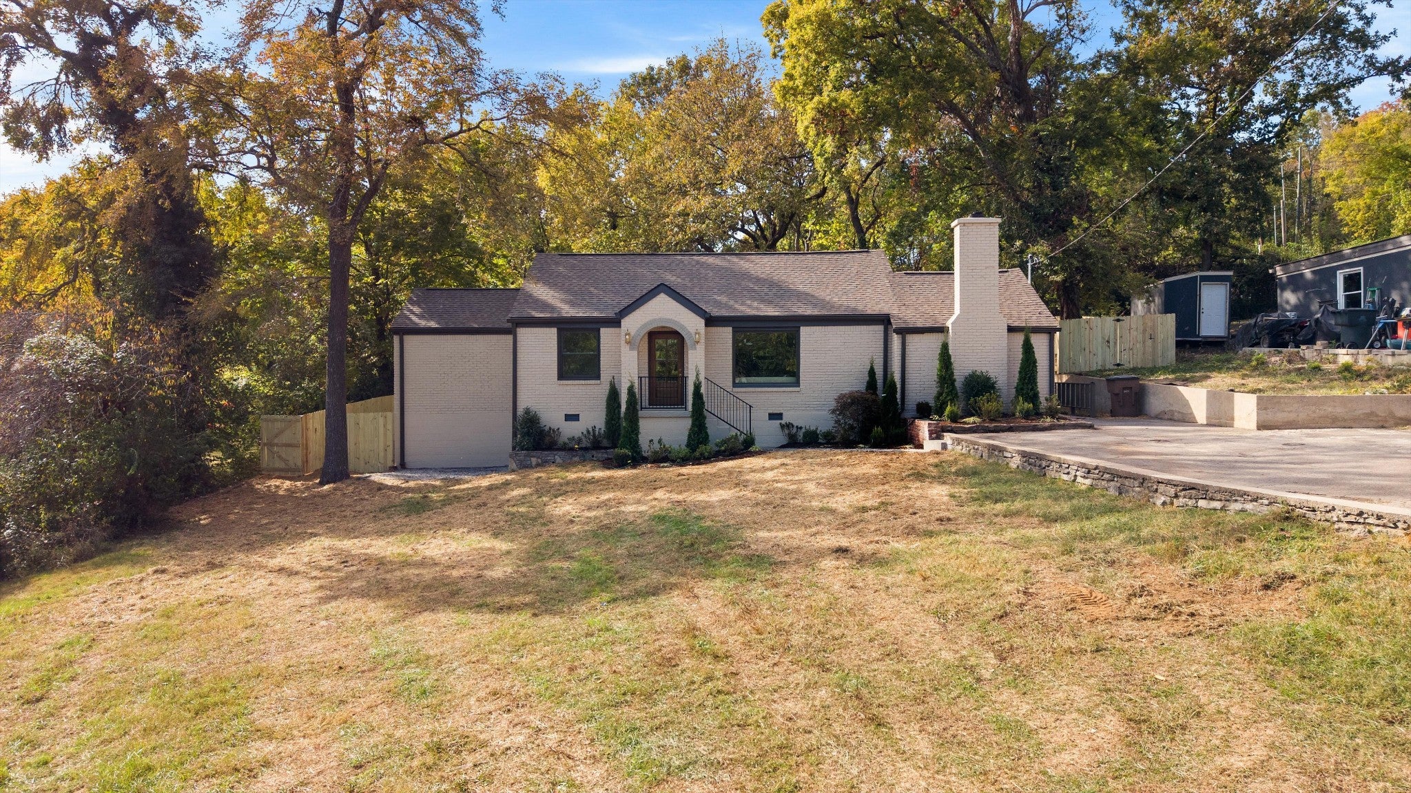 204 Cliffdale Rd