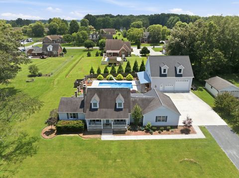 Photo of 188 Red Oak Dr, Manchester, TN 37355 (MLS # 3258363)