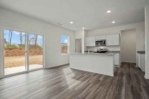 Photo of 3312 Pippin Street, Columbia, TN 38401 (MLS # 3038962)