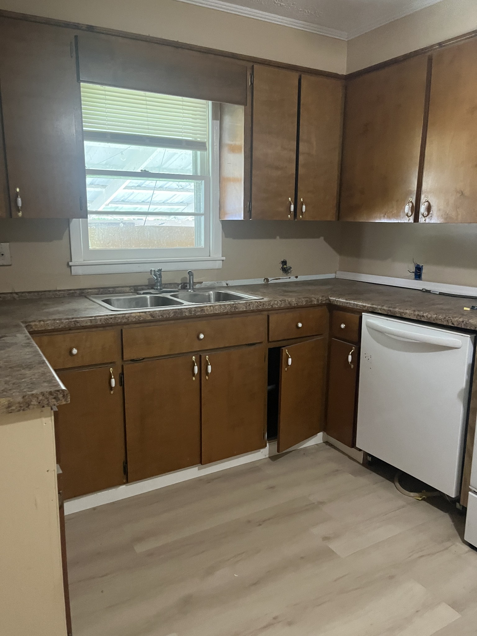 180 Blakemore Rd