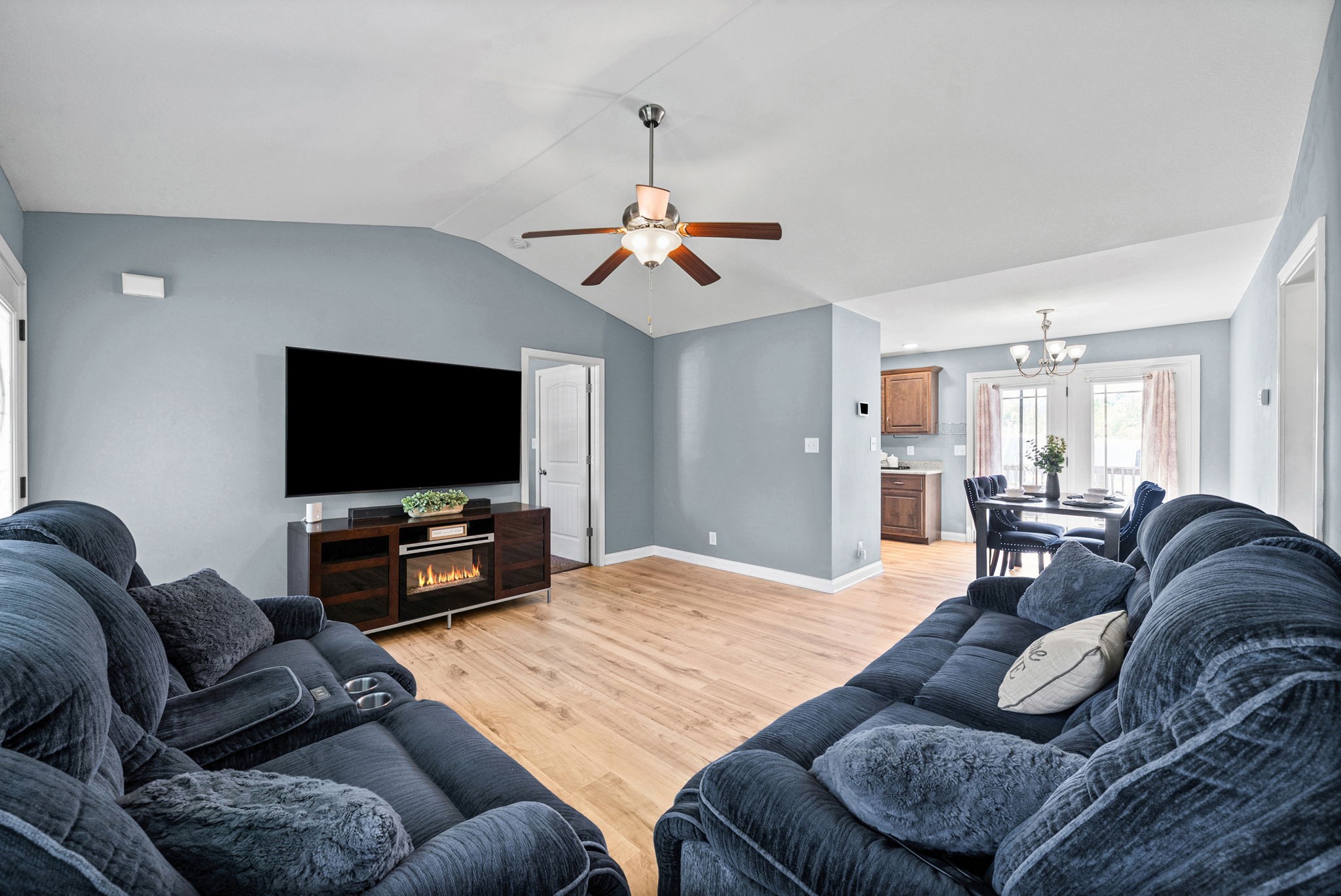 331 Woodale Dr