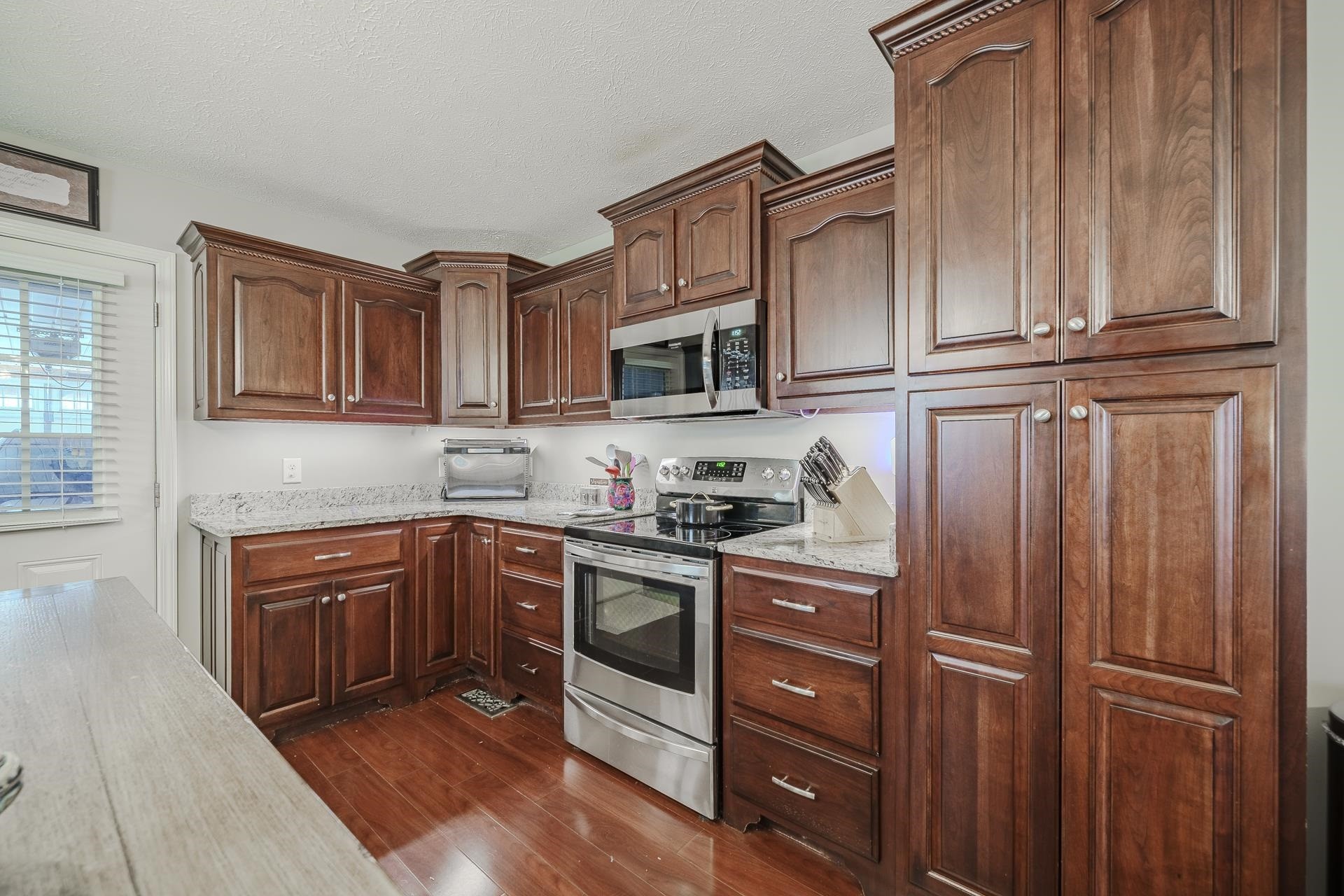 825 RAYMOND MCANALLY RD