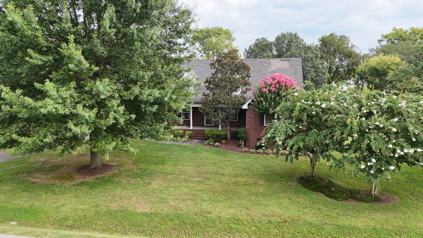 3006 Chapel Hills Dr