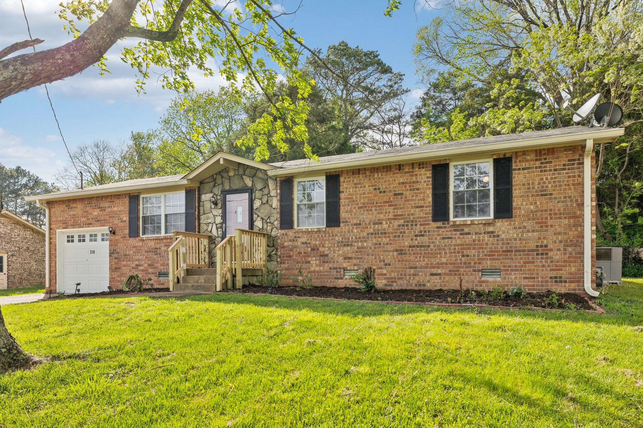 316 Townes Dr