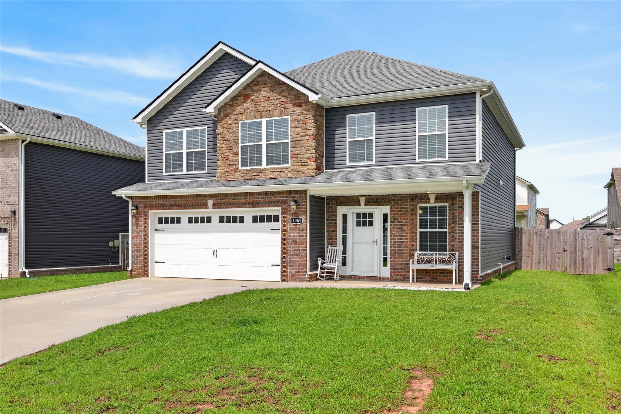 1061 Whitney Dr