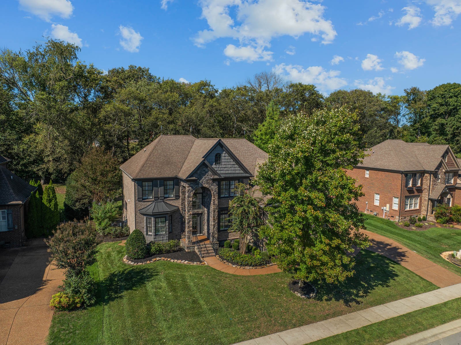 9092 Chardonnay Trce