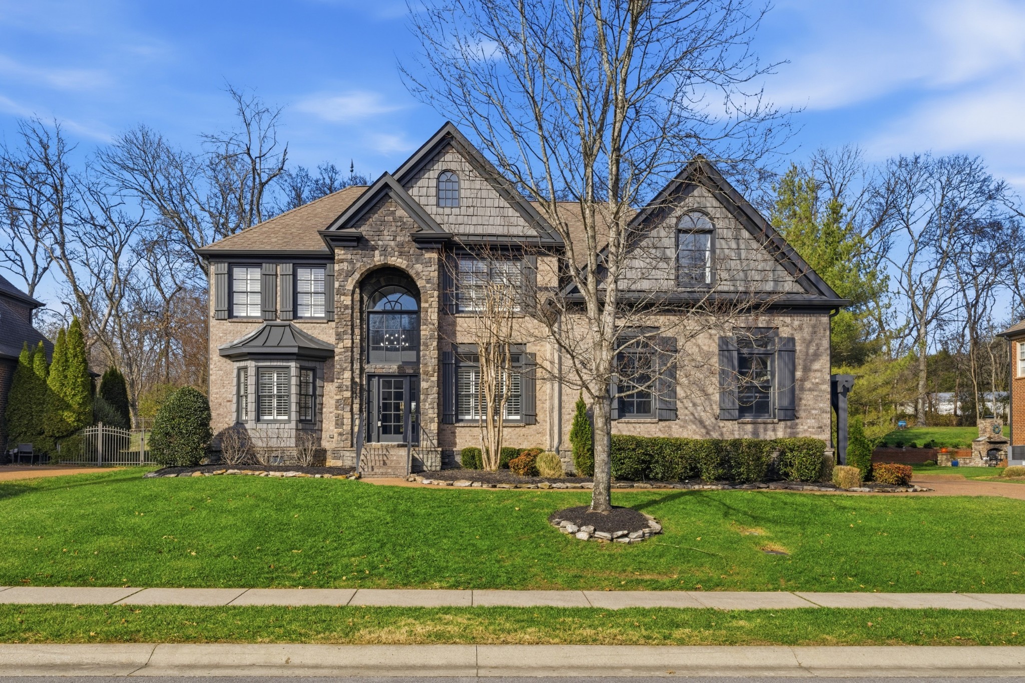 9092 Chardonnay Trce