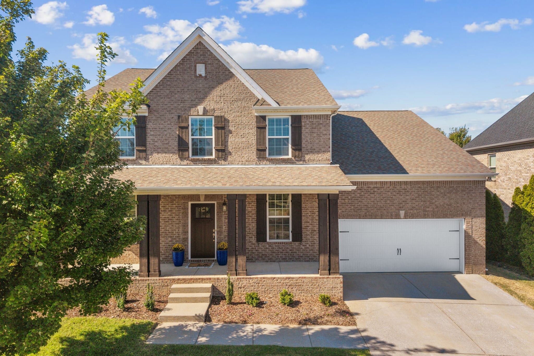 2013 Devonwood Ln