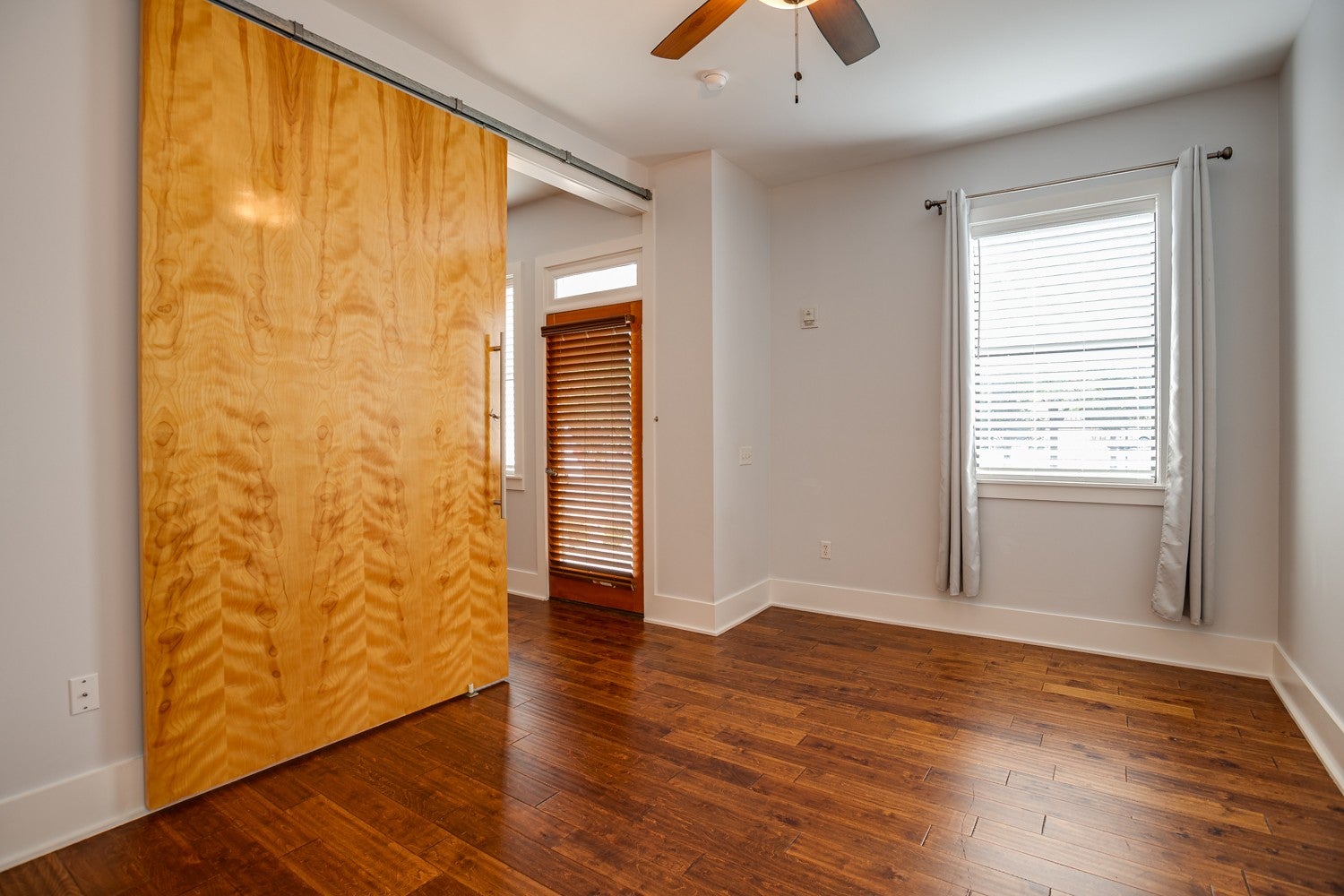 2201 8th Ave S 104, Nashville TN 37204 1-bed home, photo 5 of 30