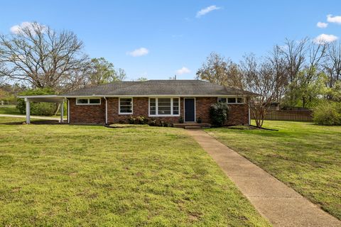 5020 Trousdale Dr Nashville TN 37220