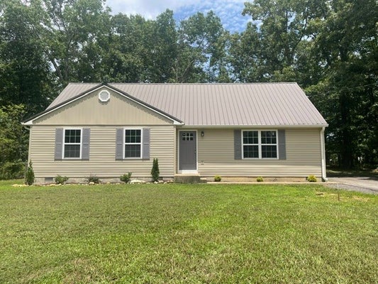 9098 REDBUD LN, NUNNELLY, TN 37137 - Image b2b7ff4ba1db6bf1b573e69f7a07e3ea/780263352