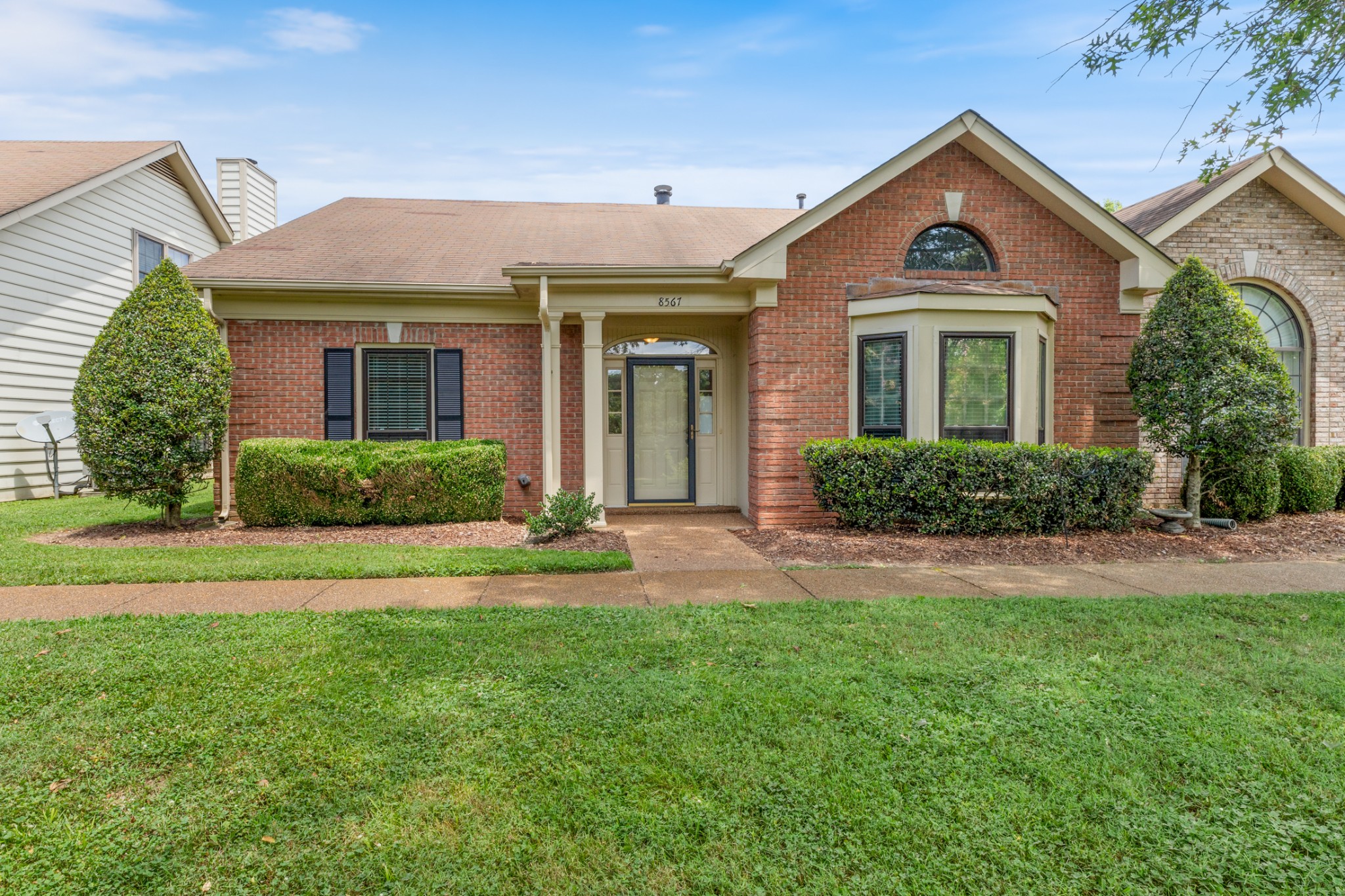 8567 Sawyer Brown Rd