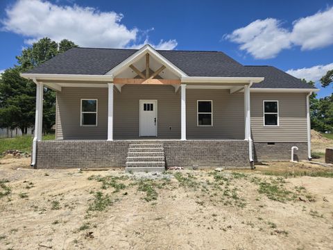 1981 Stevens Dr Westmoreland TN 37186
