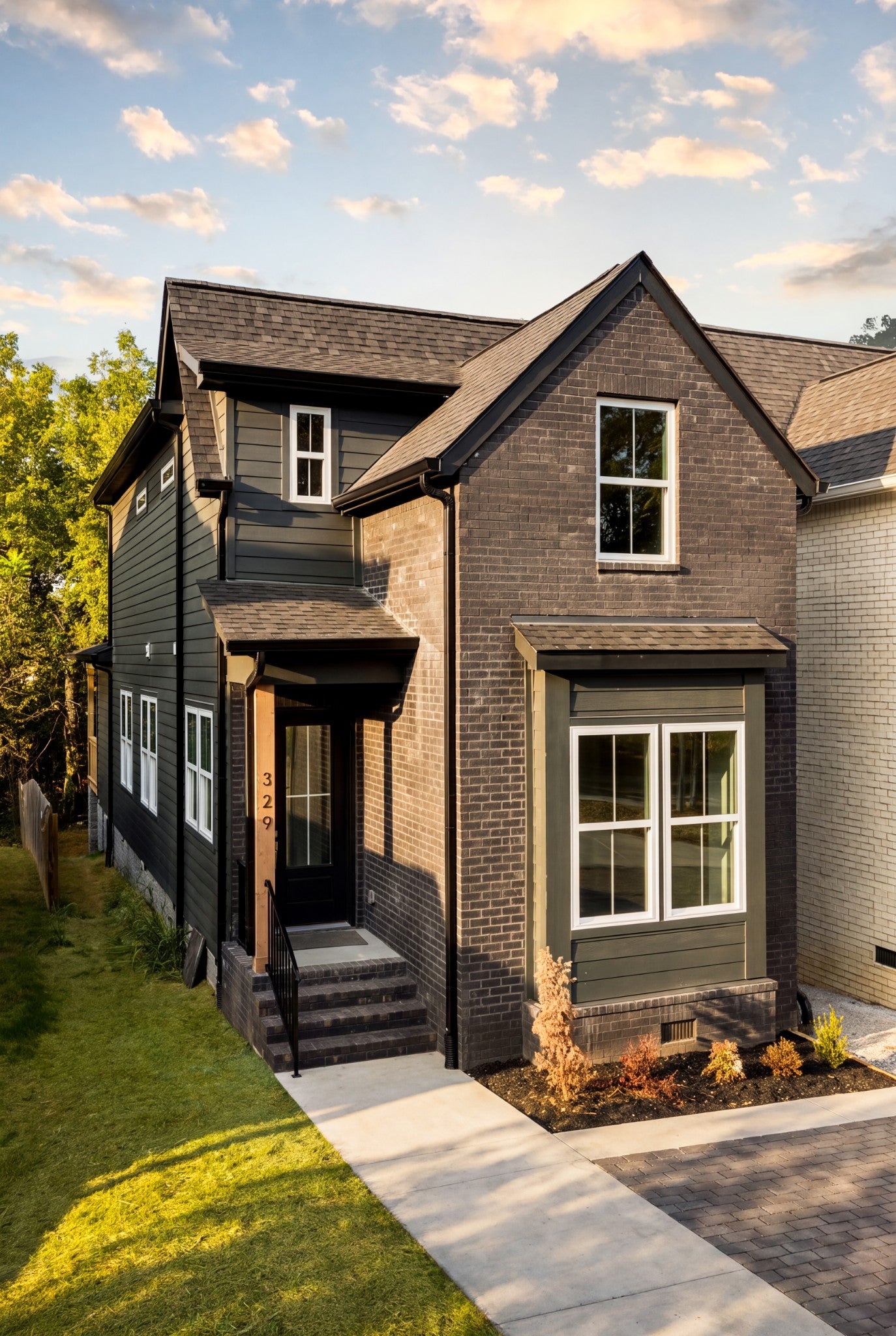 329 Queen Ave