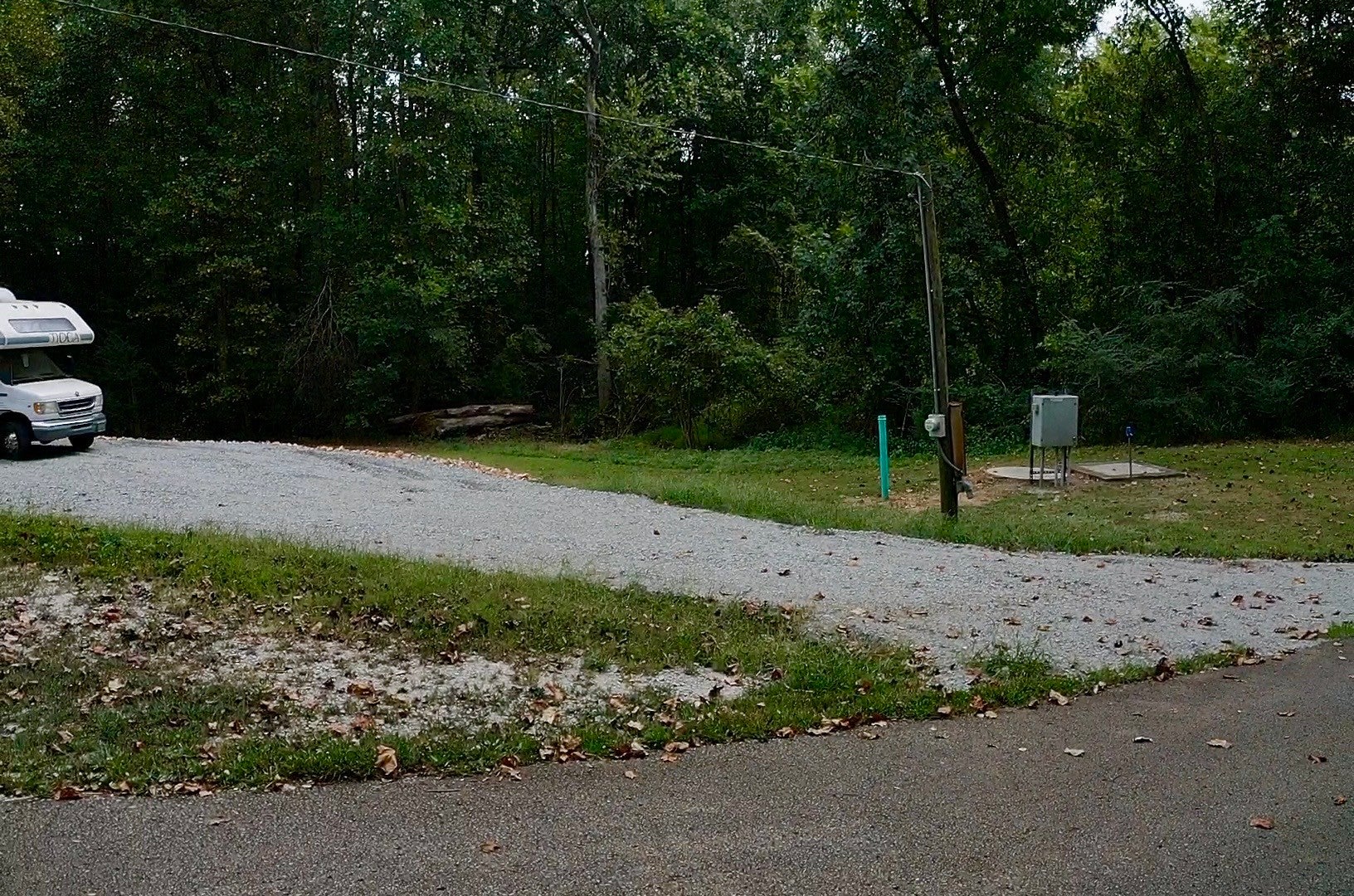 60 Whippoorwill Ln