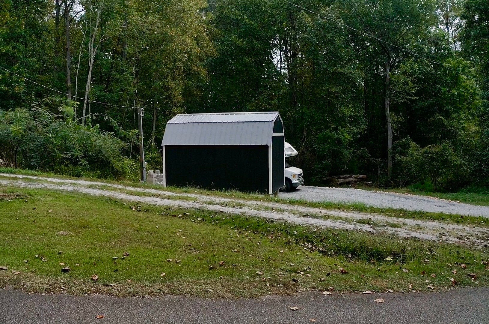 60 Whippoorwill Ln