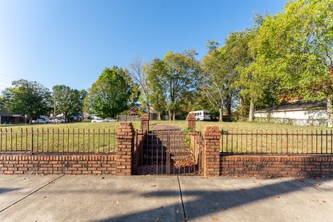 124 Front St Smyrna TN 37167