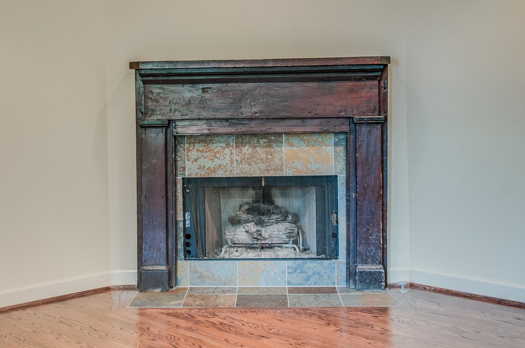 2110 Portland Ave 303