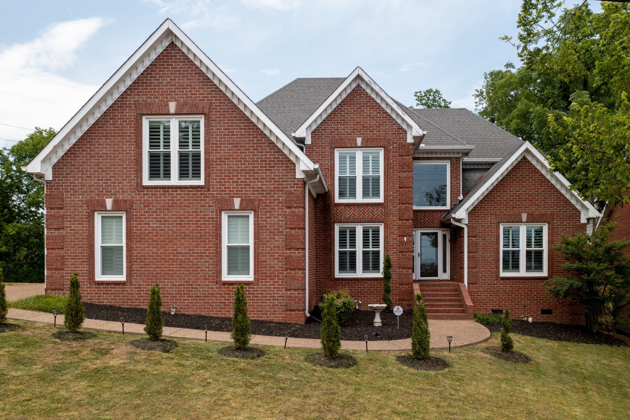 View Hendersonville, TN 37075 house