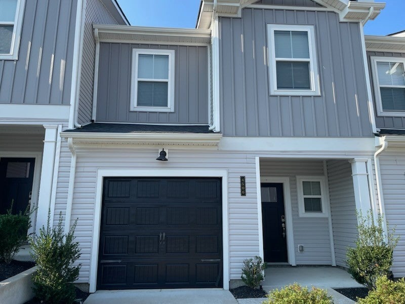 3.0-bed rental at 4506 Skywood Lane