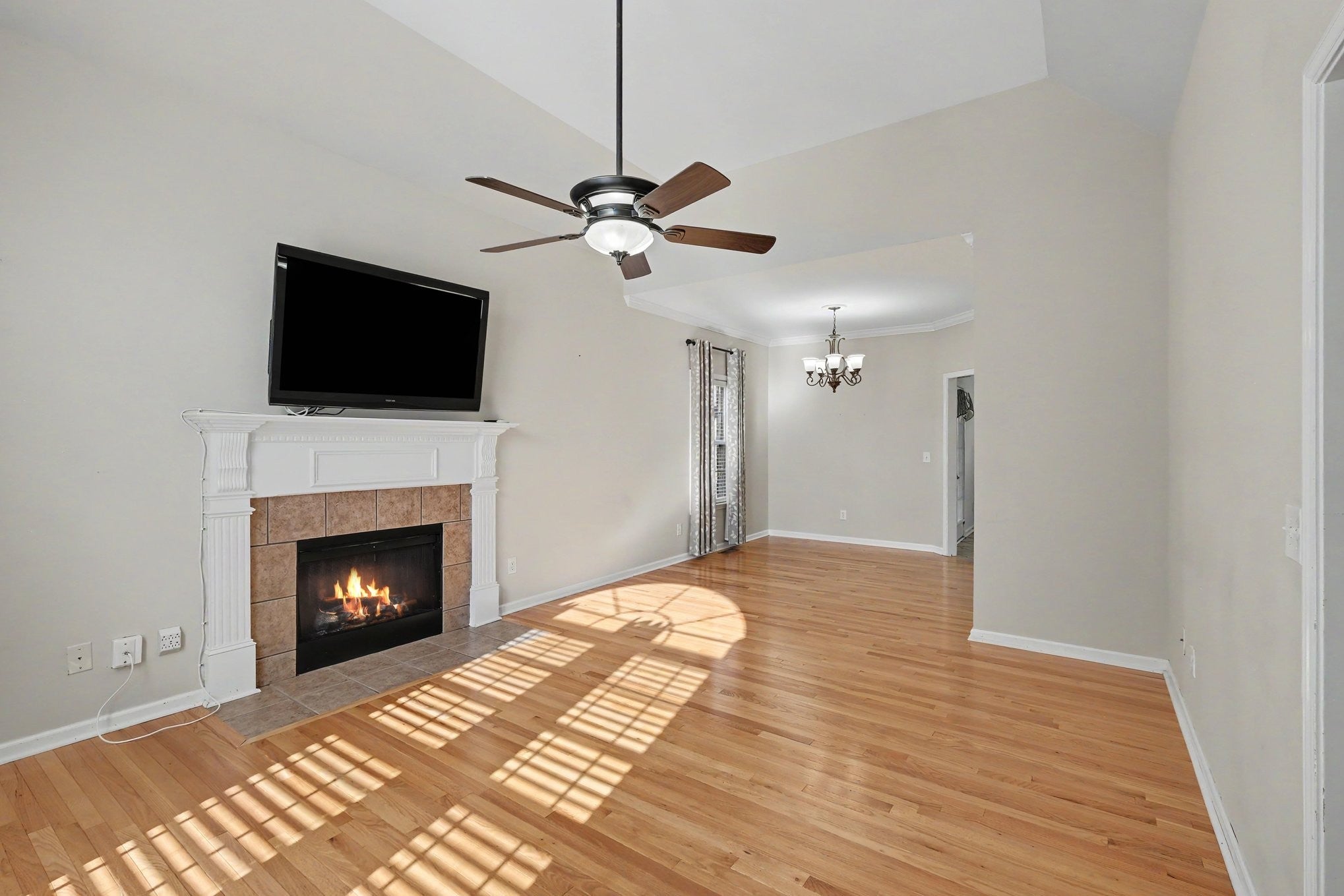 3037 Brookside Path