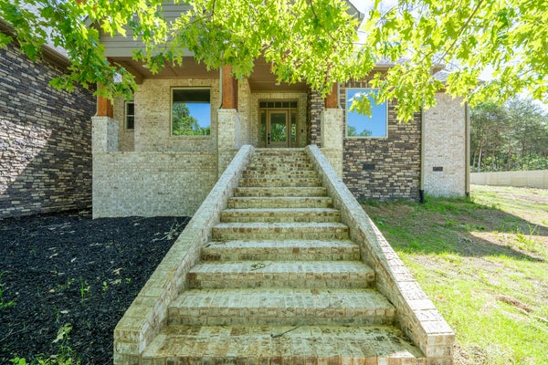 621 BRADLEY LN, BATH SPRINGS, TN 38311 - Image b2f4bbf91cc7784e6148f3128b0c2621/1868219556