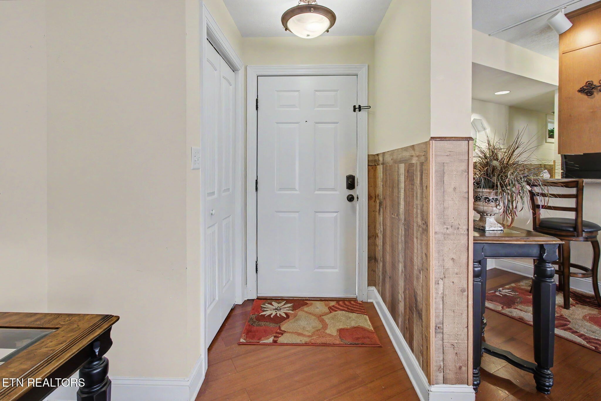 513 McCarter Rd 4 m