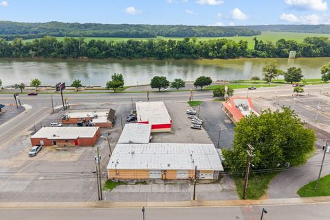 420 N Spring St Clarksville TN 37040