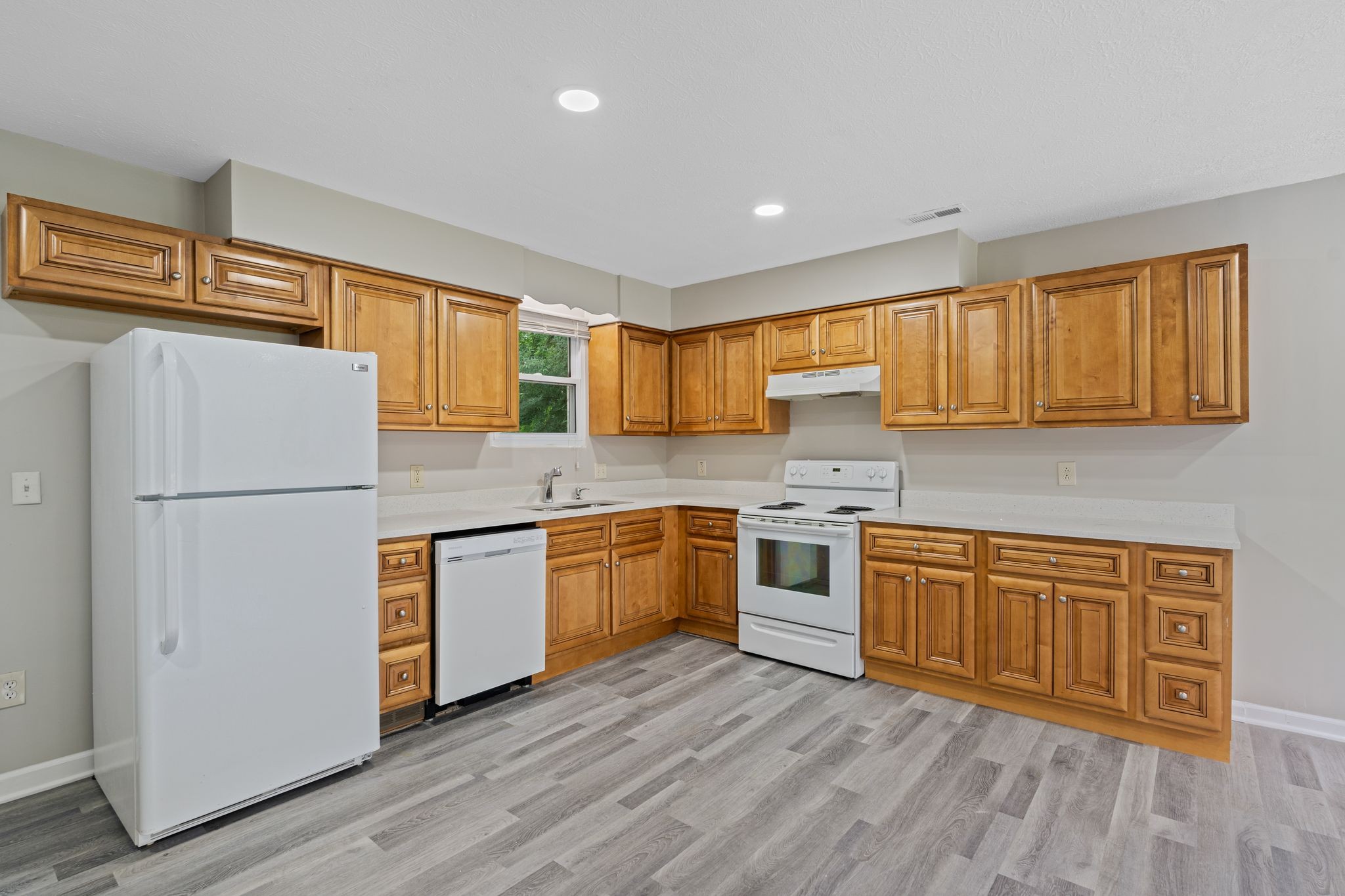 152 Cadet Ln
