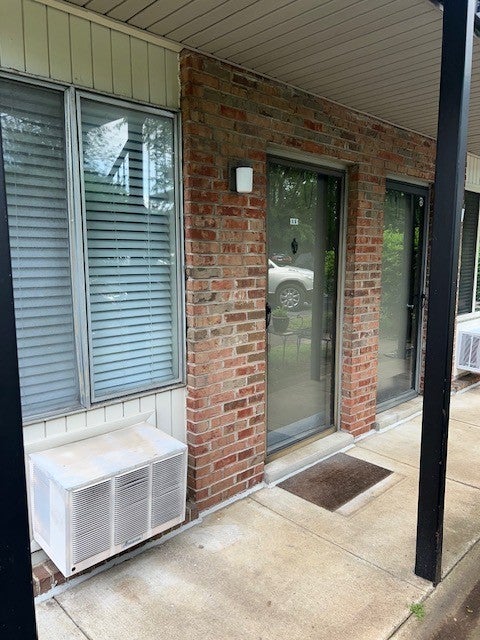 2601 Hillsboro Pike L-5