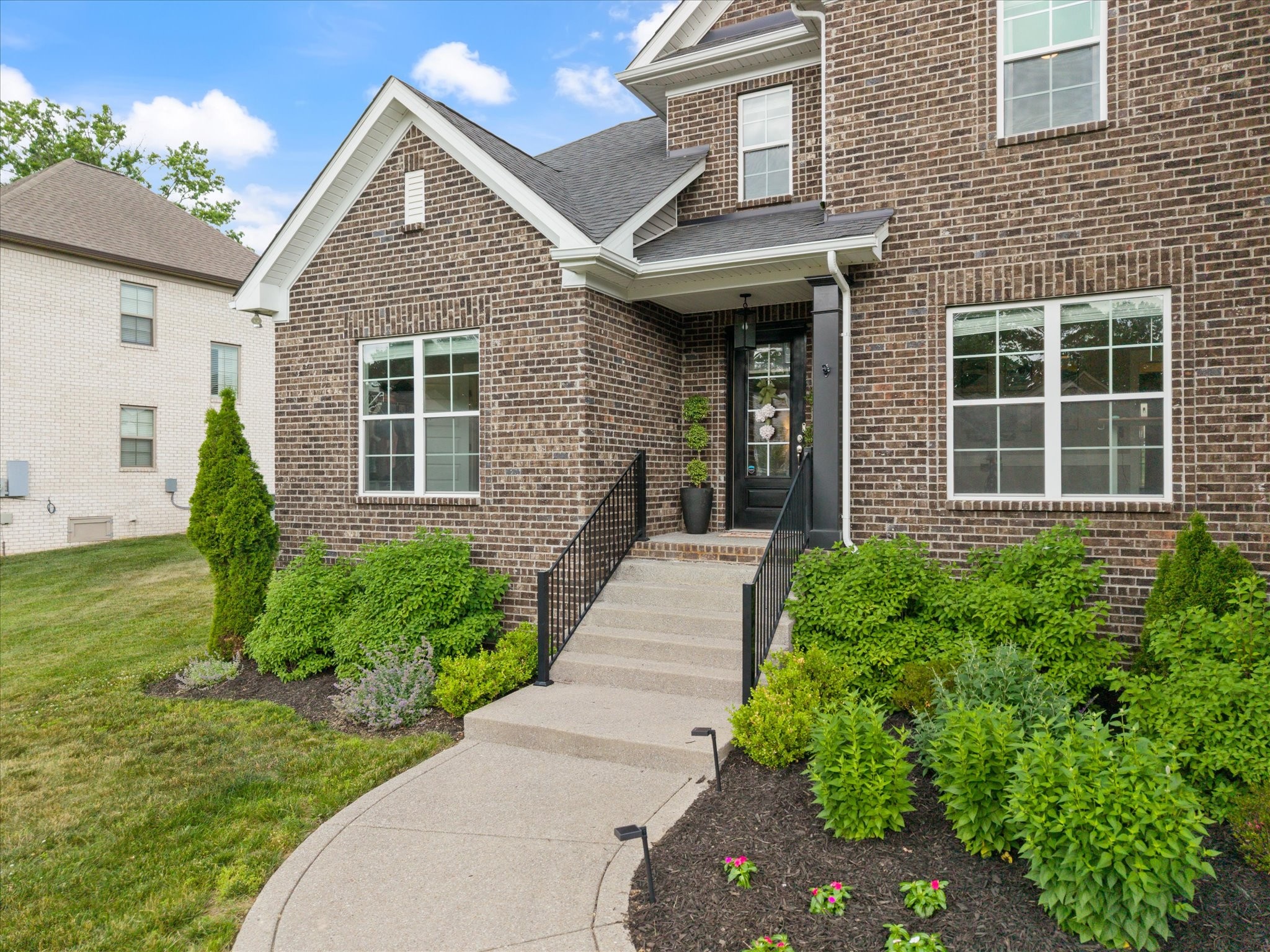 289 Crooked Creek Ln