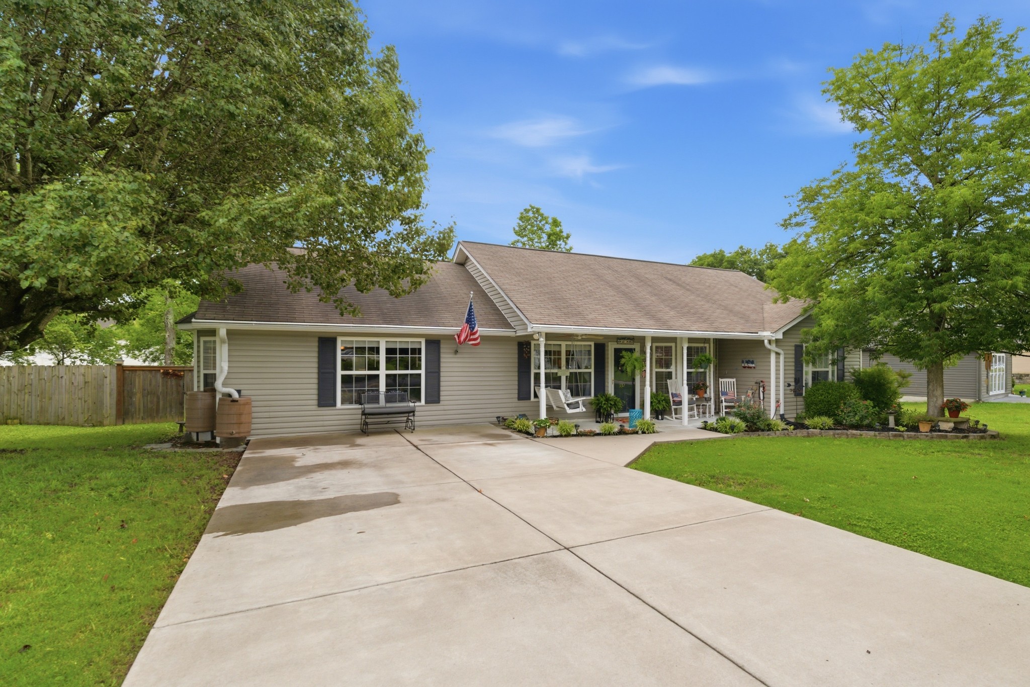 337 Lake Forest Dr