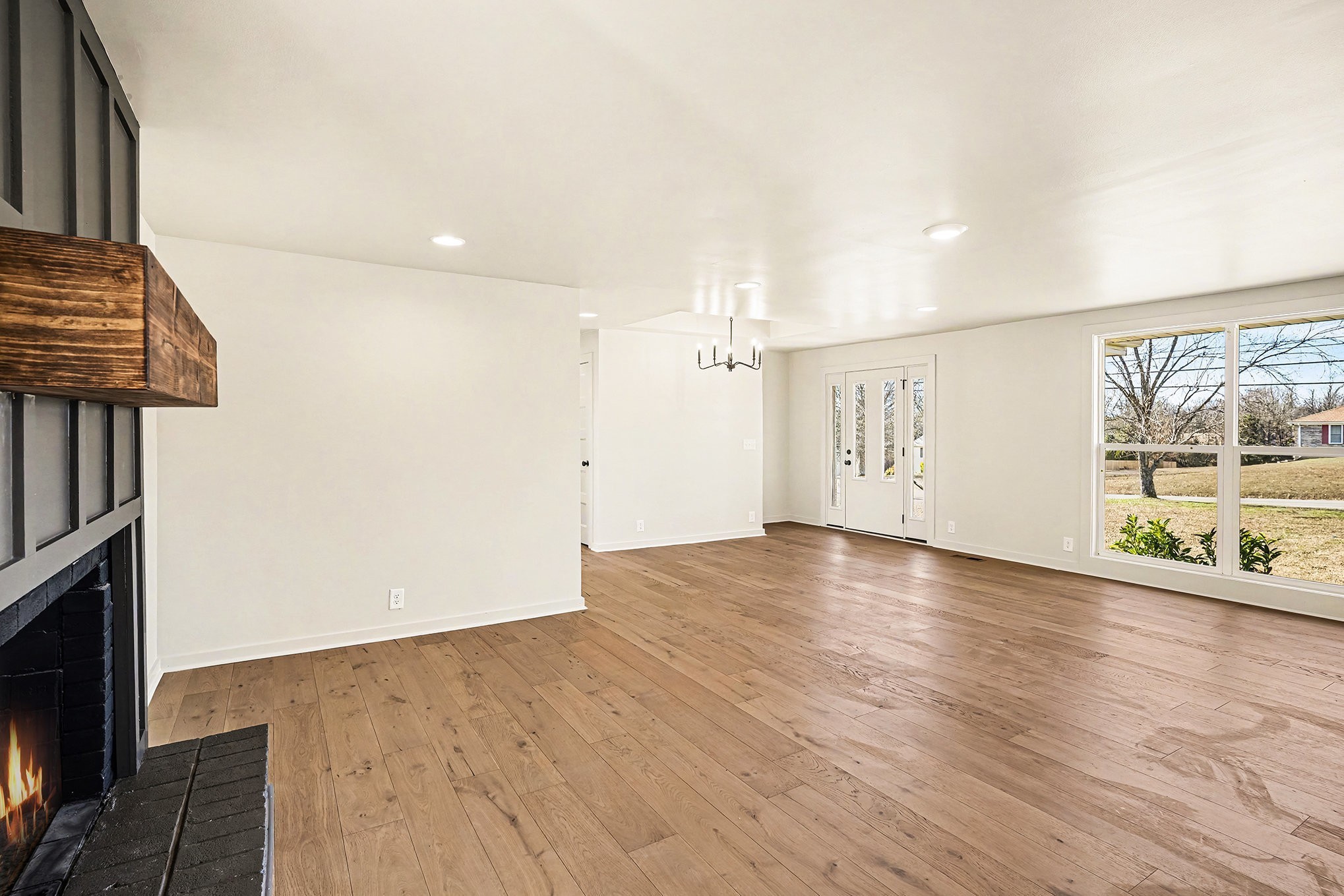 1616 Saundersville Ferry Rd